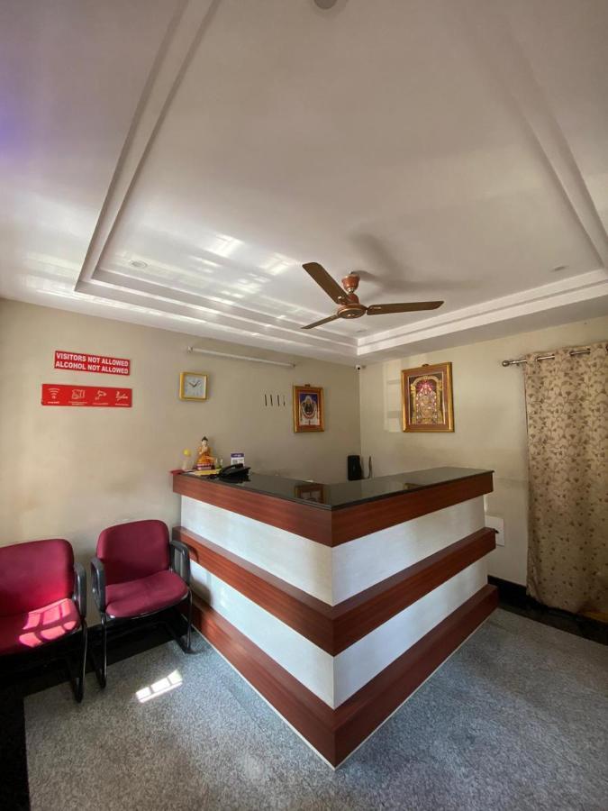 Hotel Renuka Visakhapatnam Eksteriør bilde